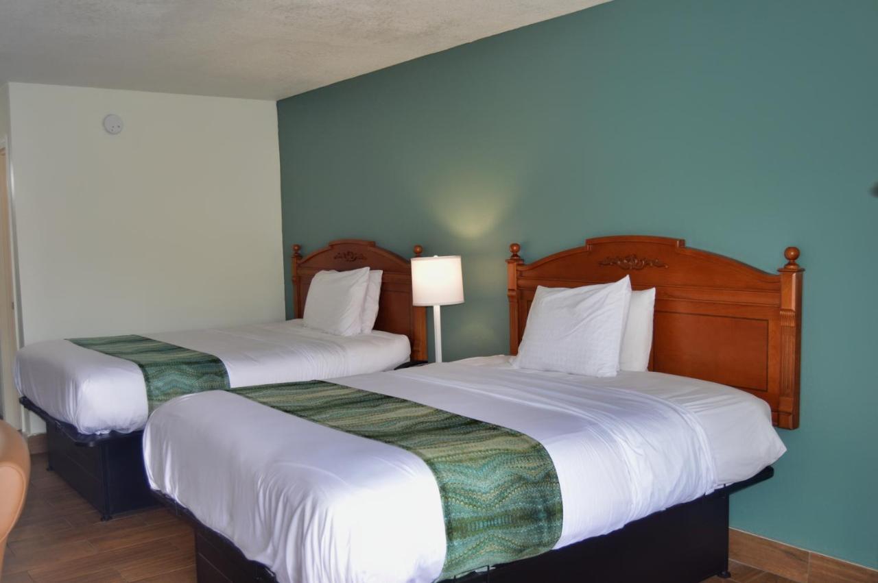 Days Inn By Wyndham Hardeeville Near Hilton Head Экстерьер фото