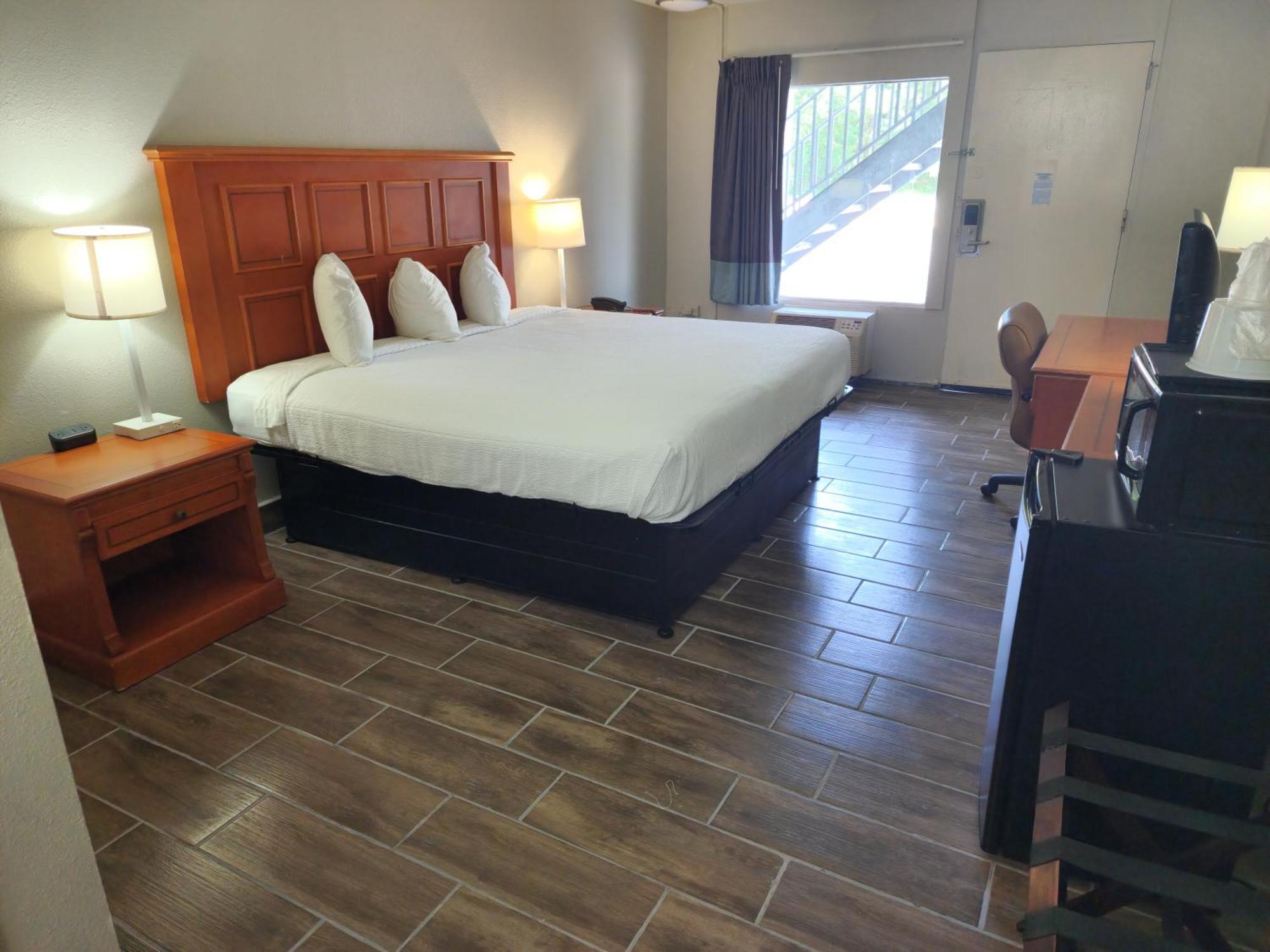 Days Inn By Wyndham Hardeeville Near Hilton Head Экстерьер фото